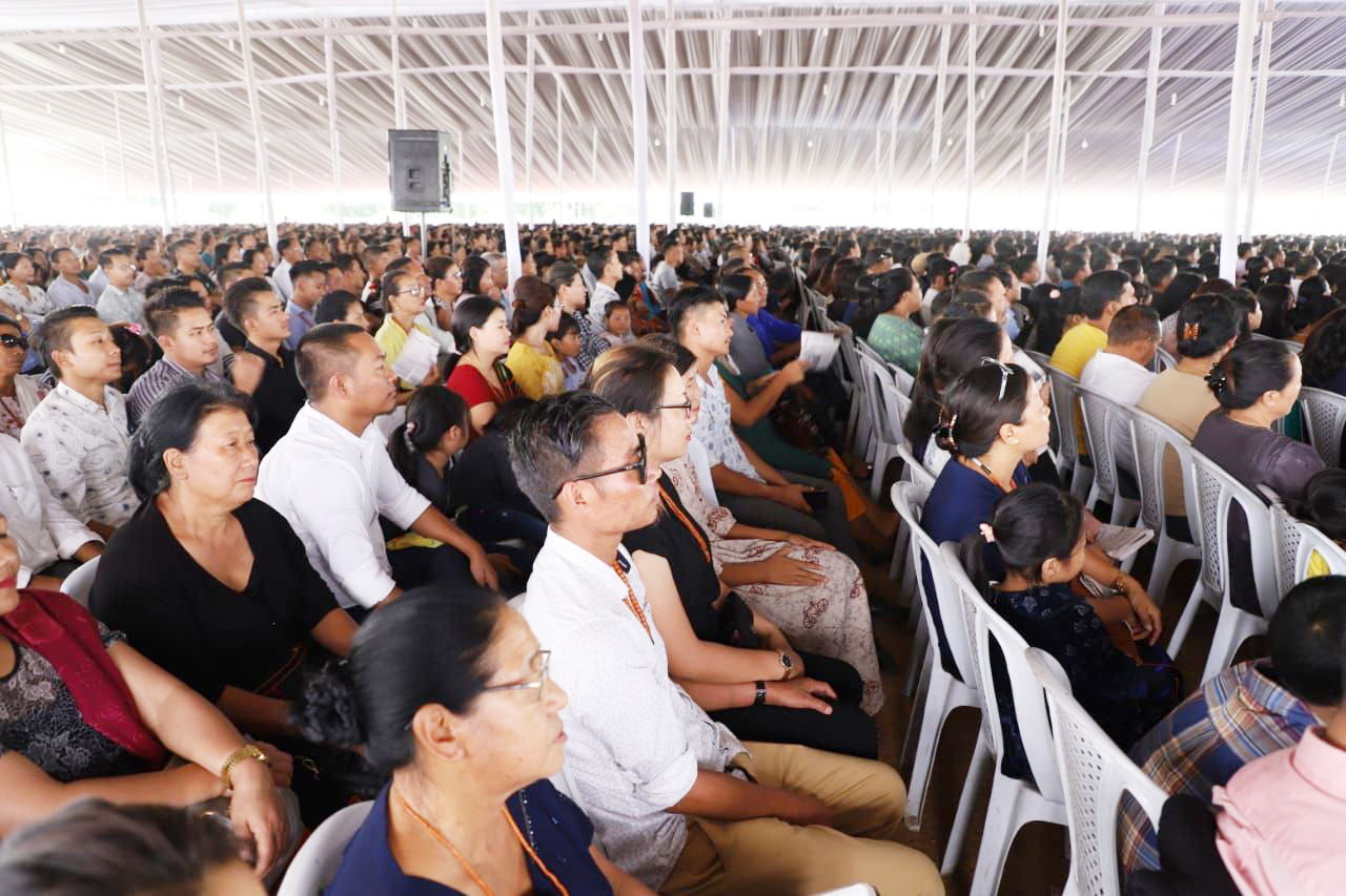 Thousands attend healing festival